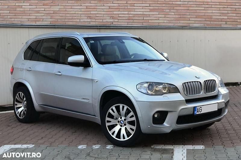 Second-hand BMW X5 Comfort Edition 245 CP (180 kW) 2011 Culoaregri SUV