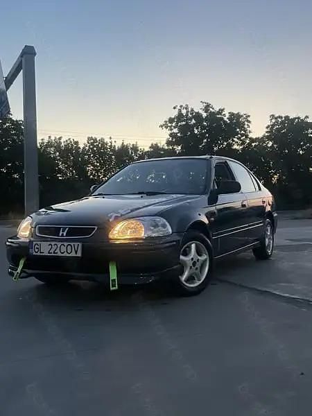 Utilizat 1997 Honda Civic Berlinǎ | 2.500 EUR - Imagine 1/4