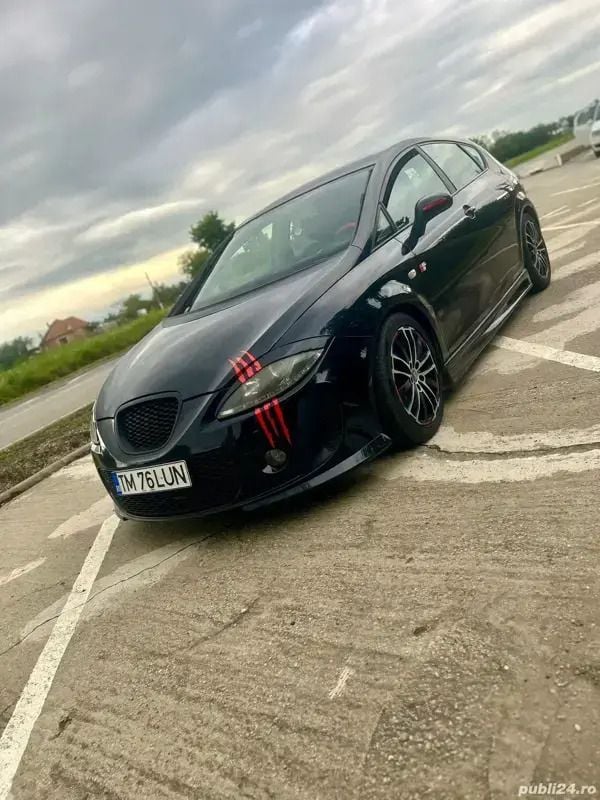 Utilizat 2009 Seat Leon | 4.300 EUR (Puțin scump) - Imagine 1/4