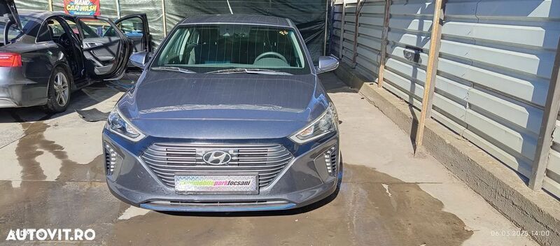 Alte culori Utilizat 2017 Hyundai Ioniq Premium Berlinǎ | 12.000 EUR (Preț OK) - Imagine 1/4