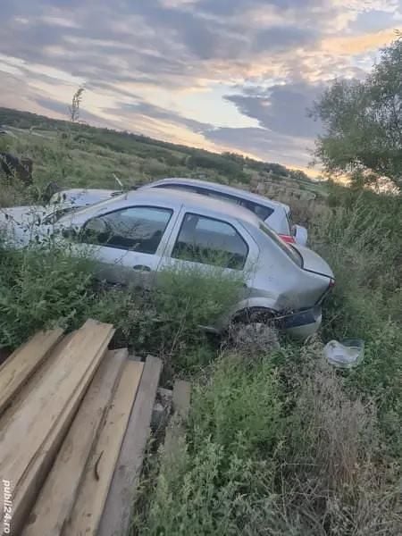 Utilizat 2006 Dacia Logan Berlinǎ | 2.500 EUR - Imagine 1/2