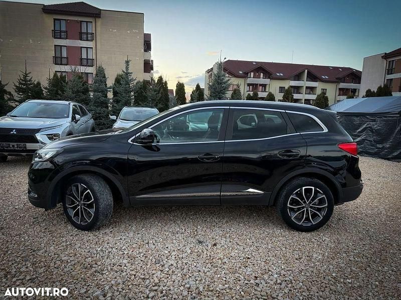 Second-hand Renault Kadjar Intens 140 CP (102 kW) 2020 Culoarenegru SUV