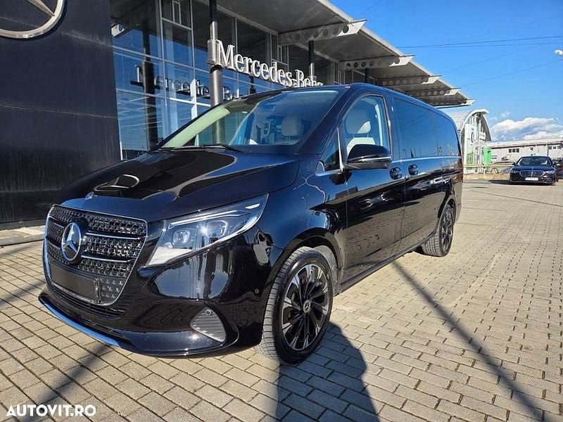 Second-hand Mercedes V250 Avantgarde 190 CP (139 kW) 2024 Culoarenegru Monovolum