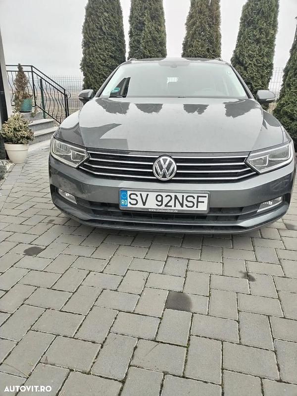 Culoaregri Utilizat 2016 VW Passat Comfortline Break | 9.150 EUR (Preț OK) - Imagine 1/4