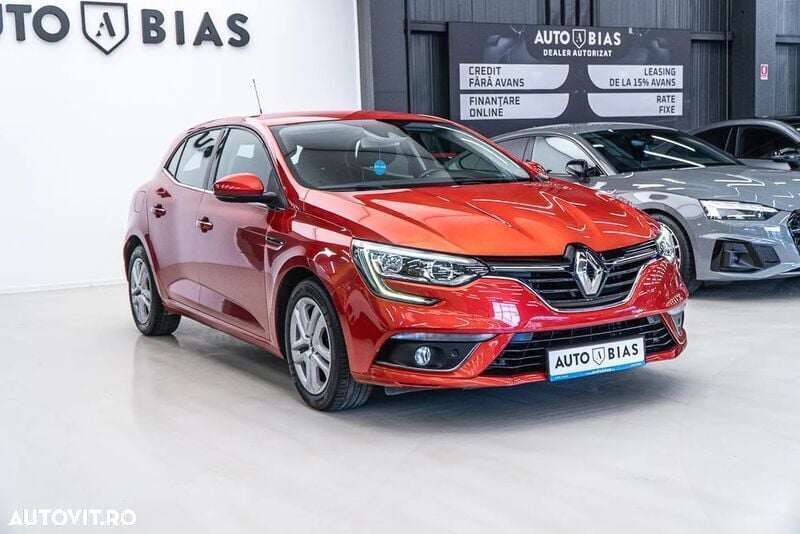 Second-hand Renault Mégane IV Intens 116 CP (85 kW) 2019 Rosu Hatchback