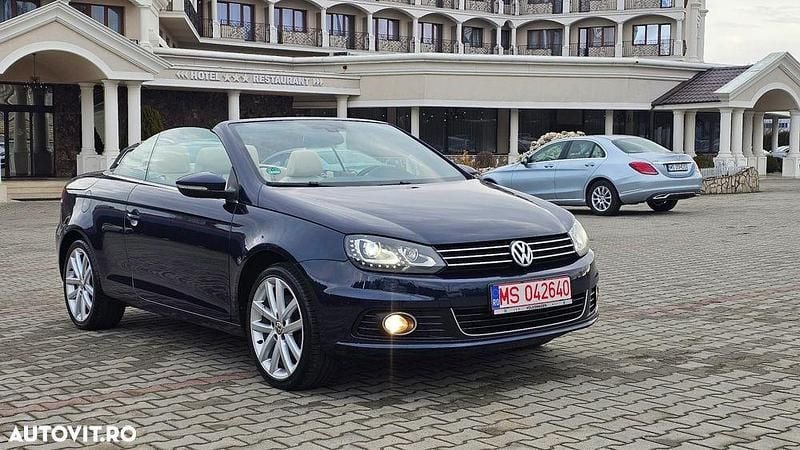 Second-hand VW Eos Exclusive 160 CP (117 kW) 2015 Culoarealbastru Cabrio