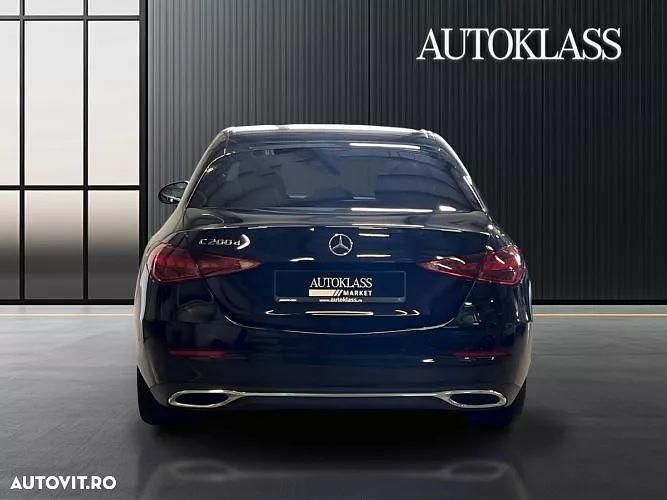 Second-hand Mercedes C200 163 CP (119 kW) 2024 Culoarenegru Berlinǎ