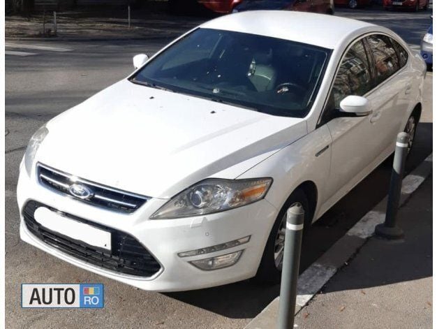 Second-hand Ford Mondeo 140 CP (102 kW) 2013 Alb Hatchback
