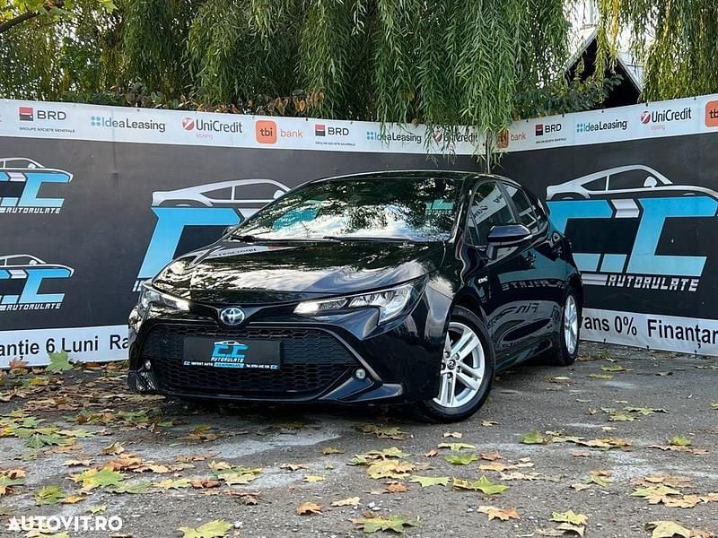 Second-hand Toyota Corolla 98 CP (72 kW) 2020 Culoarenegru Hatchback