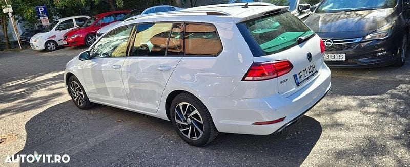 Culoarealb Utilizat 2018 VW Golf VII Highline Break | 10.500 EUR (Preț bun) - Imagine 1/4