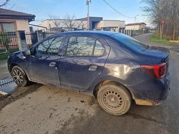 Utilizat 2020 Dacia Logan Berlinǎ | 5.000 EUR (Super Preț) - Imagine 1/4