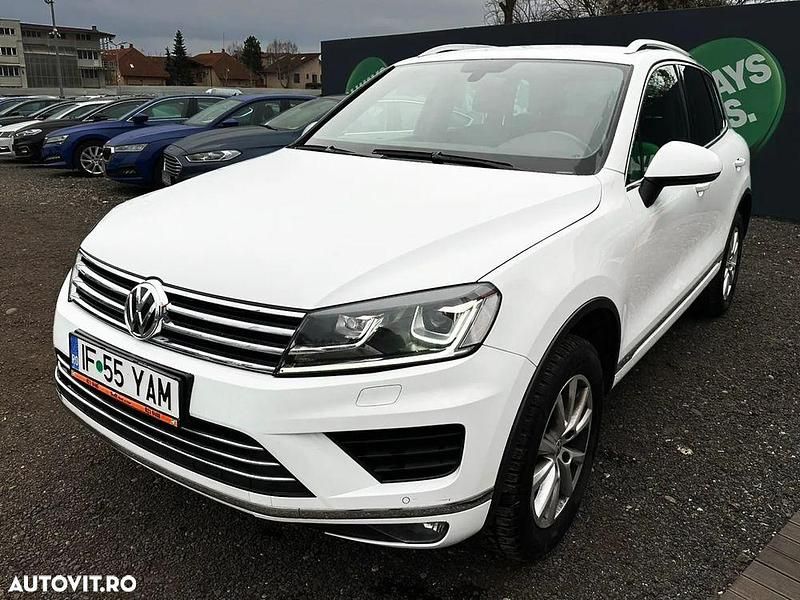 Culoarealb Utilizat 2016 VW Touareg SUV | 23.450 EUR (Super Preț) - Imagine 1/4