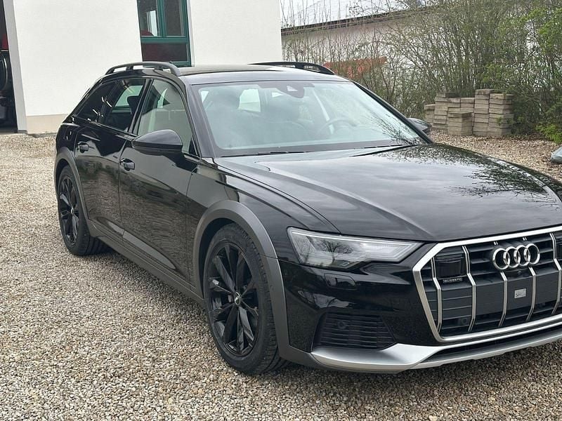 Utilizat 2023 Audi A6 Allroad Break | 65.893 EUR - Imagine 1/1