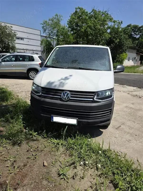 Alb Utilizat 2016 VW T6 Van | 11.200 EUR (Super Preț) - Imagine 1/4