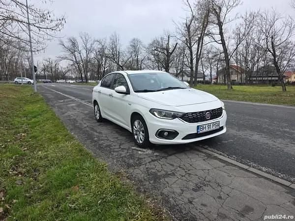 Utilizat 2021 Fiat Tipo Berlinǎ | 9.800 EUR (Preț OK) - Imagine 1/4