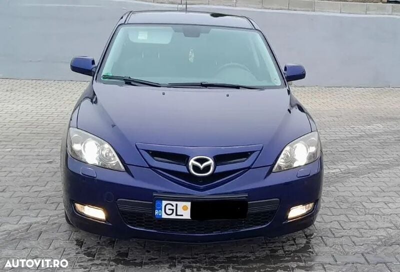 Second-hand Mazda 3 Comfort 105 CP (77 kW) 2009 Albastru Hatchback