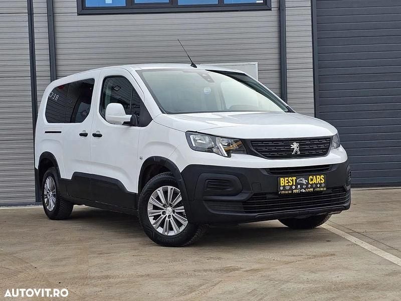 Second-hand Peugeot Rifter Active 110 CP (80 kW) 2020 Culoarealb Monovolum