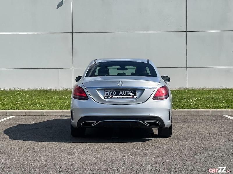 Second-hand Mercedes C200 AMG line 160 CP (117 kW) 2020 Gri Berlinǎ