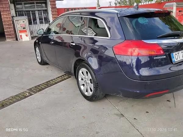 Second-hand Opel Insignia Sport 160 CP (117 kW) 2013 Albastru Break