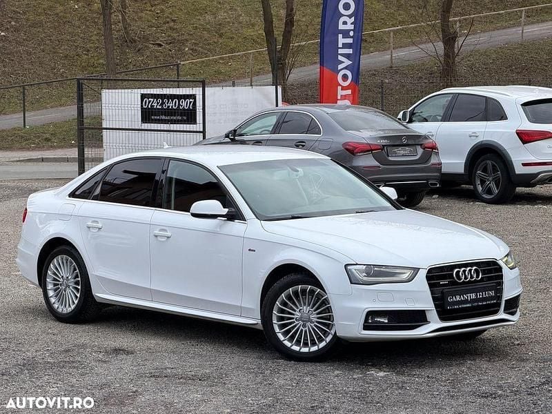 Second-hand Audi A4 S-Line 177 CP (130 kW) 2014 Culoarealb Berlinǎ
