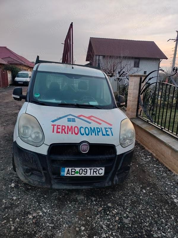 Second-hand Fiat Doblò 100 CP (73 kW) 2012 Alb Monovolum