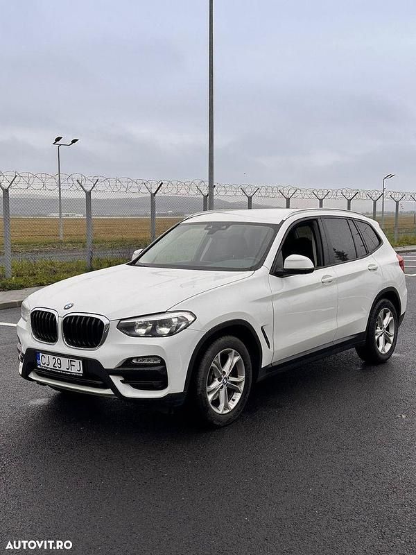 Culoarealb Utilizat 2019 BMW X3 Advantage SUV | 20.700 EUR (Super Preț) - Imagine 1/4