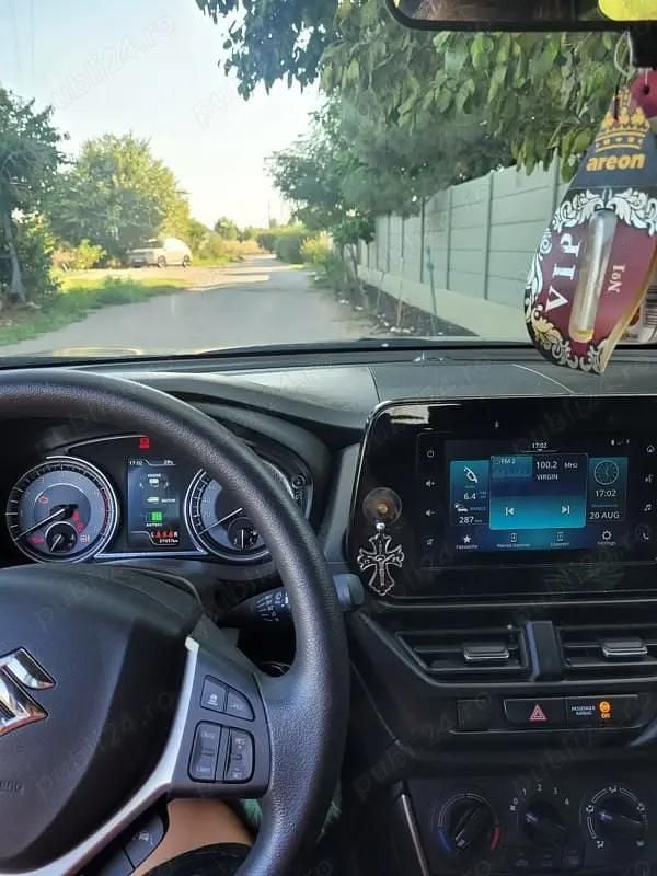 Utilizat 2023 Suzuki SX4 SUV | 16.000 EUR (Preț OK) - Imagine 1/4