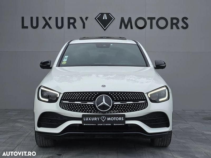 Second-hand Mercedes GLC220 AMG line Plus 194 CP (142 kW) 2019 Culoarealb Coupe