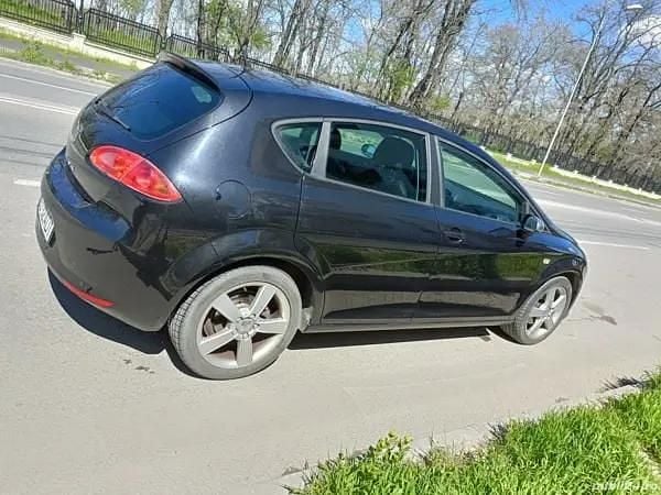 Utilizat 2007 Seat Leon Hatchback | 2.500 EUR (Preț OK) - Imagine 1/4