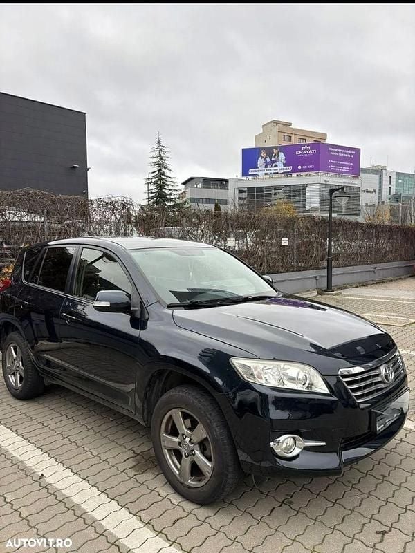 Second-hand Toyota RAV4 Multidrive S 158 CP (116 kW) 2012 Culoarealbastru SUV