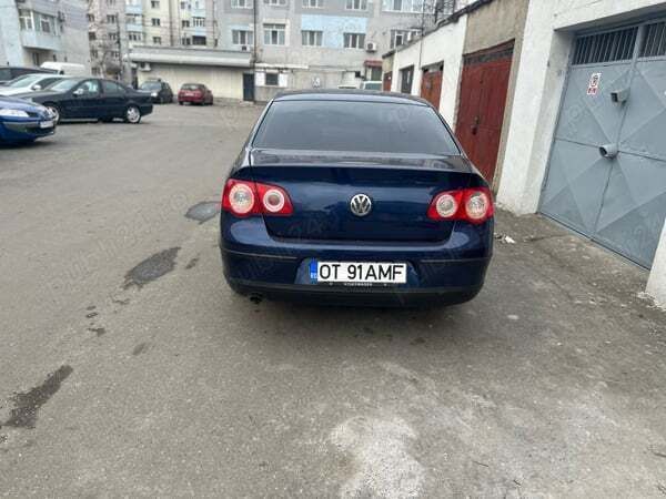 Utilizat 2010 VW Passat Berlinǎ | 4.850 EUR (Puțin scump) - Imagine 1/4