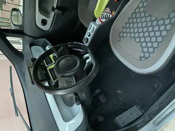 Utilizat 2022 XEV Yoyo Hatchback | 8.000 EUR - Imagine 1/4