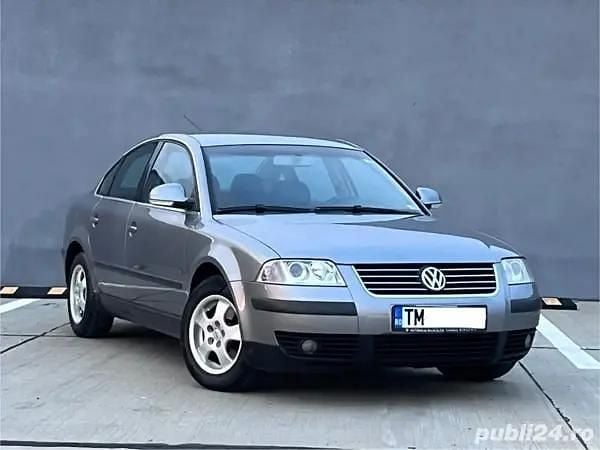Gri Utilizat 2005 VW Passat Berlinǎ | 1.650 EUR (Super Preț) - Imagine 1/4