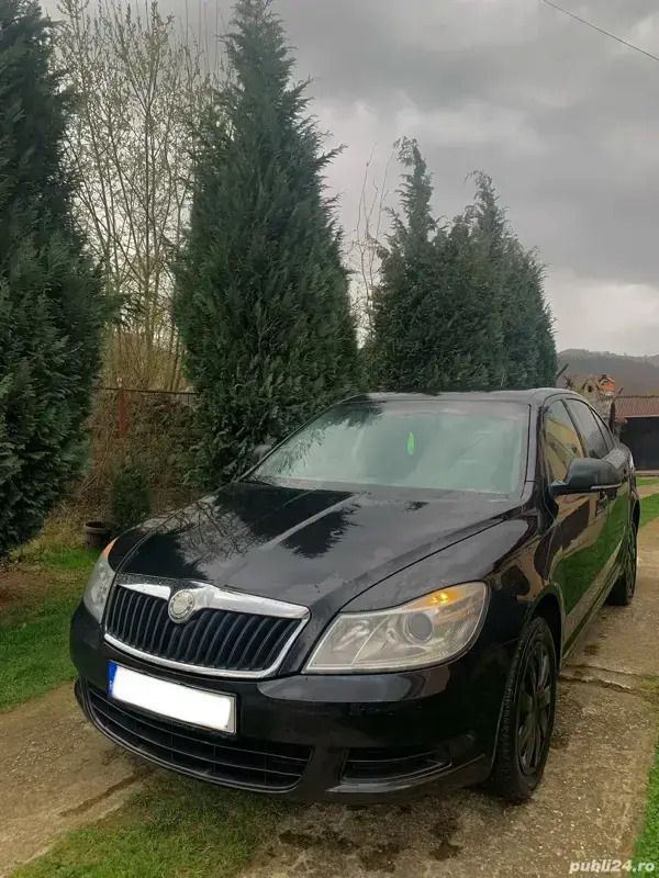 Utilizat 2010 Skoda Octavia Berlinǎ | 3.850 EUR - Imagine 1/4