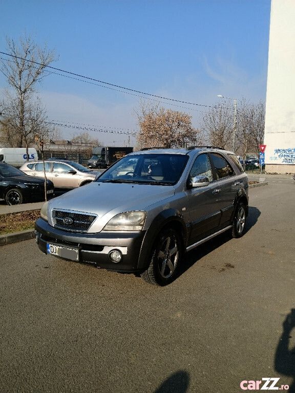 Utilizat 2006 Kia Sorento SUV | 2.000 EUR - Imagine 1/4