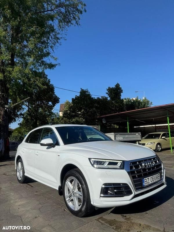 Culoarealb Utilizat 2019 Audi Q5 Design SUV | 24.500 EUR (Preț bun) - Imagine 1/4