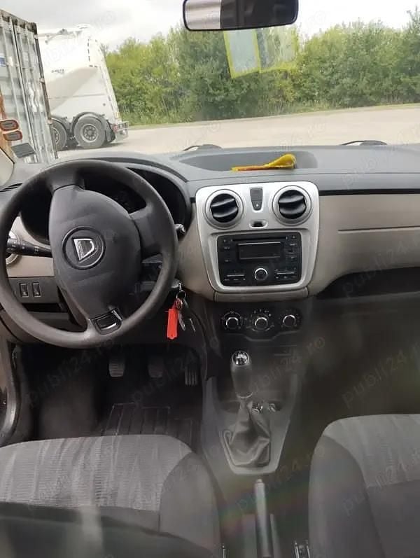 Utilizat 2014 Dacia Lodgy Monovolum | 4.200 EUR (Preț OK) - Imagine 1/4
