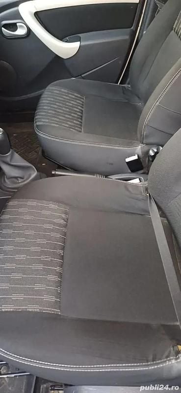 Second-hand Dacia Logan 65 CP (47 kW) 2012 Alb Berlinǎ