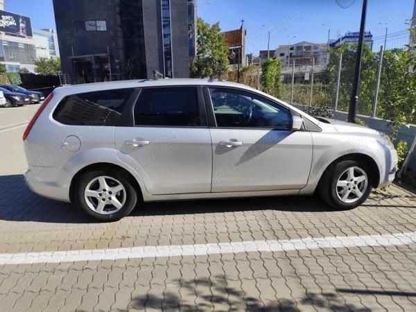 Second-hand Ford Focus 101 CP (74 kW) 2009 Argintiu Break