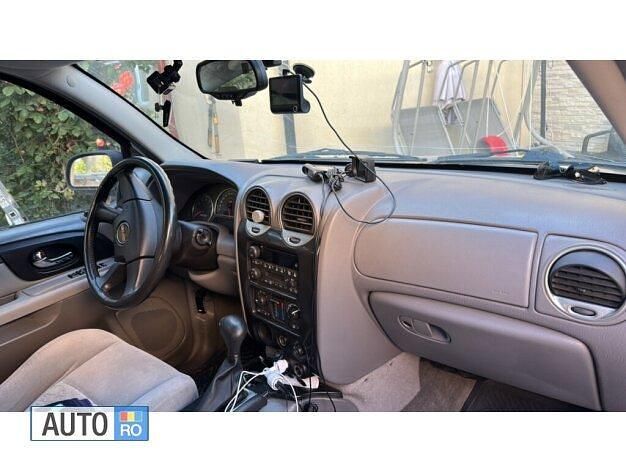 Second-hand GMC Envoy 269 CP (197 kW) 2005 Auriu SUV