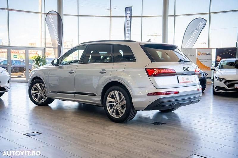 Second-hand Audi Q7 S-Line 381 CP (280 kW) 2021 Culoareargint SUV
