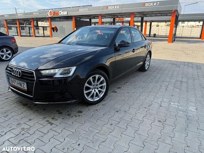 Negru Utilizat 2016 Audi A4 Berlinǎ | 15.500 EUR (Preț OK) - Imagine 1/4