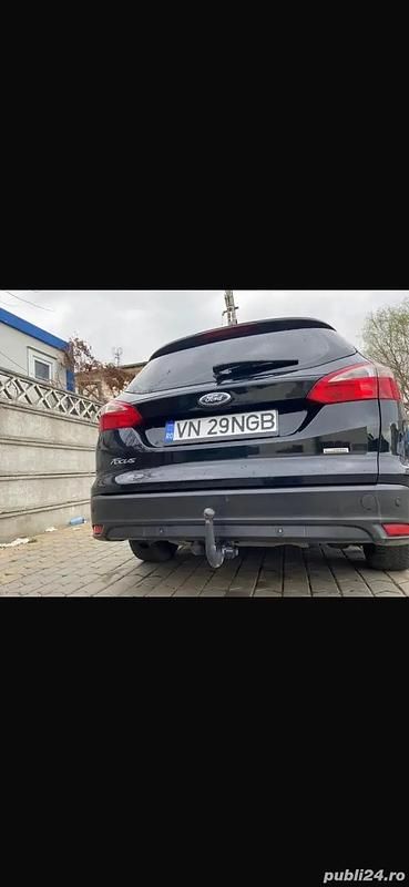 Utilizat 2013 Ford Focus Berlinǎ | 4.900 EUR (Preț OK) - Imagine 1/4