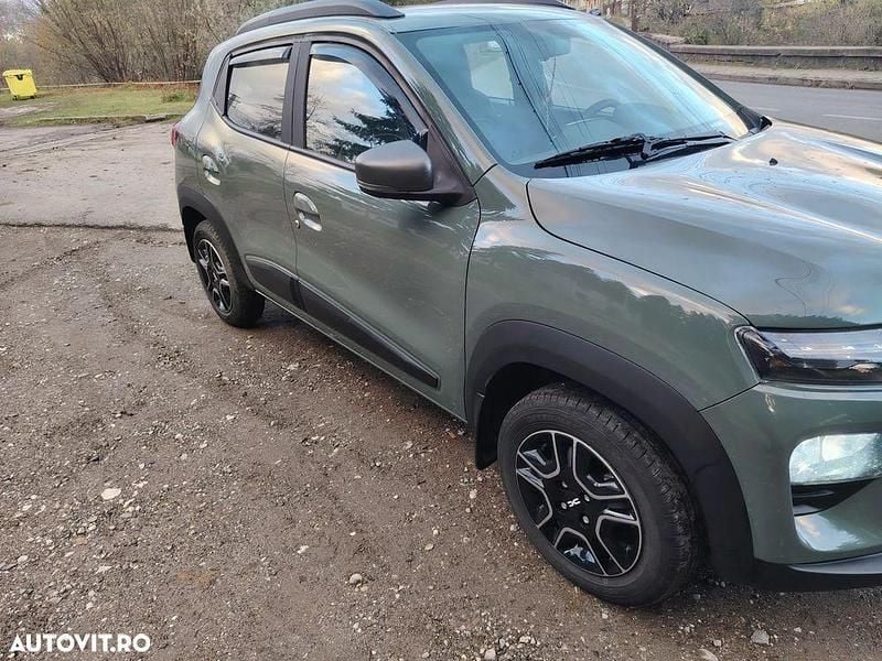 Culoareverde Utilizat 2023 Dacia Spring Comfort Plus Hatchback | 10.650 EUR (Preț OK) - Imagine 1/4