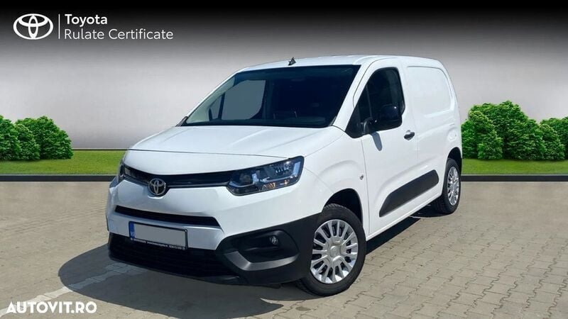 Alb Utilizat 2022 Toyota Proace Verso Break | 12.901 EUR - Imagine 1/4