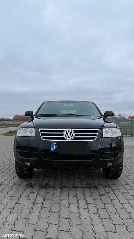 Culoarenegru Utilizat 2004 VW Touareg R SUV | 4.300 EUR (Scump) - Imagine 1/4