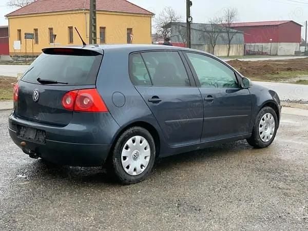 Second-hand VW Golf IV 101 CP (74 kW) 2006