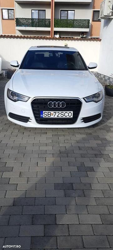 Second-hand Audi A6 Sport 177 CP (130 kW) 2013 Culoarealb Berlinǎ