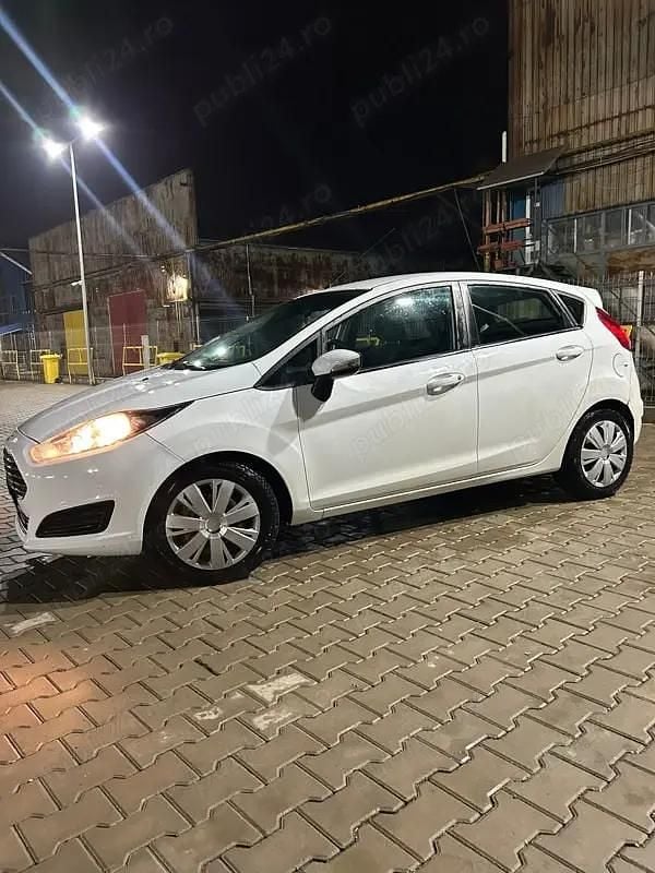 Second-hand Ford Fiesta 75 CP (55 kW) 2015 Hatchback