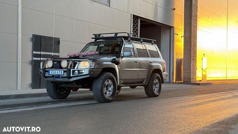 Culoareargint Utilizat 2005 Nissan Patrol SUV | 19.900 EUR (Scump) - Imagine 1/4